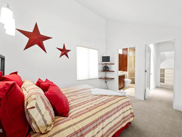 16181 Santa Barbara Lane, Huntington Beach CA 92649