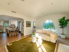 229 S Grand Oaks Avenue, Pasadena CA 91107