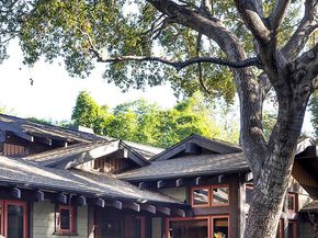 1260 La Loma Road, Pasadena CA 91105