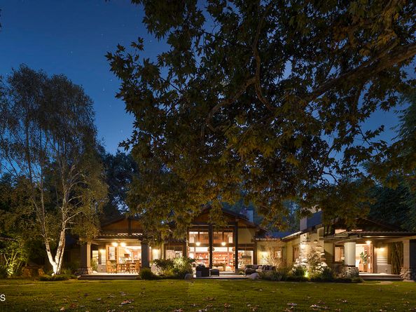 1260 La Loma Road, Pasadena CA 91105