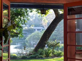 1260 La Loma Road, Pasadena CA 91105