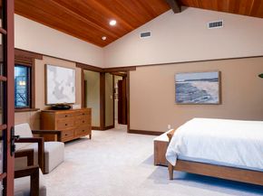 1260 La Loma Road, Pasadena CA 91105