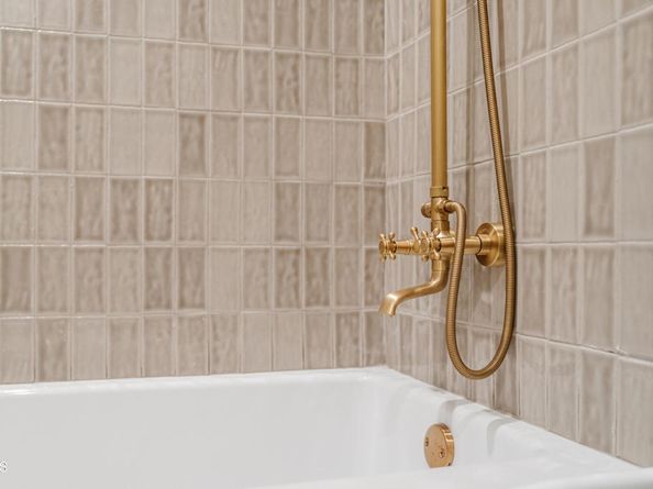 2612 Marathon Street 1/4, Los Angeles CA 90026