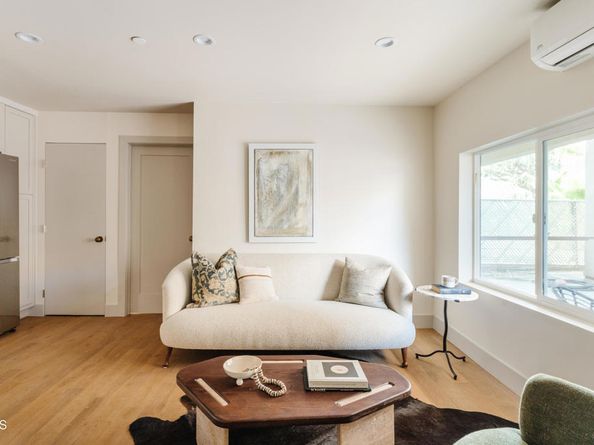 2612 Marathon Street 1/4, Los Angeles CA 90026