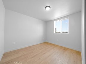 236 W 84th, Los Angeles CA 90003