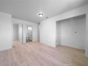 236 W 84th, Los Angeles CA 90003