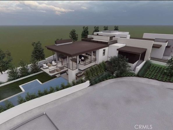 24 Narbonne, Newport Beach CA 92660