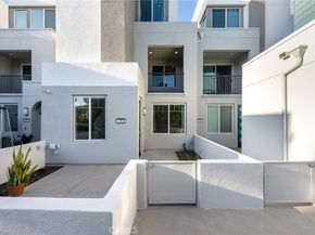 284 Novel, Irvine CA 92618