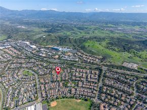 25 Amy Way, Ladera Ranch CA 92694