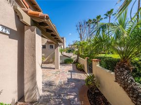 25 Amy Way, Ladera Ranch CA 92694