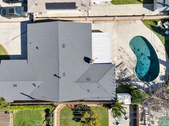 19844 Hemmingway Street, Winnetka CA 91306