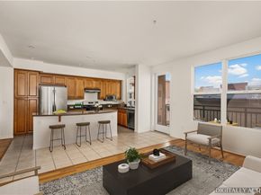 85 E Commonwealth Avenue 3D, Alhambra CA 91801