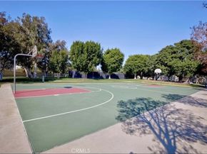 59 Fox Hollow 36, Irvine CA 92614