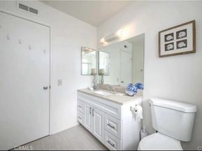 59 Fox Hollow 36, Irvine CA 92614