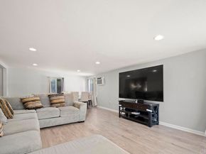 237 Ridgecrest Dr, San Diego CA 92114