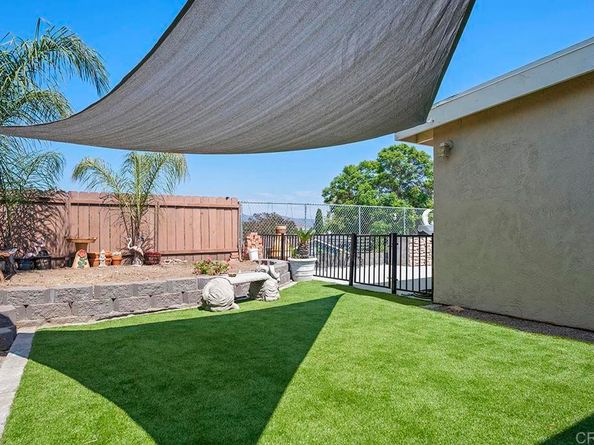 237 Ridgecrest Dr, San Diego CA 92114