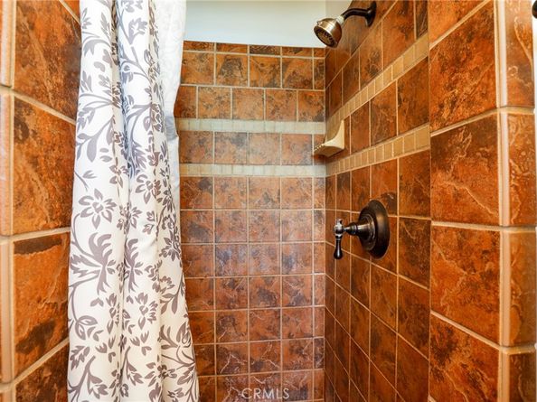 576 E Columbia Avenue, Pomona CA 91767