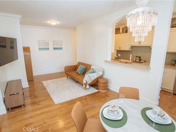 315 W 3rd 305, Long Beach CA 90802