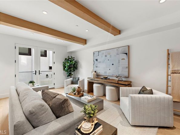 20462 Santa Ana Ave F, Newport Beach CA 92660