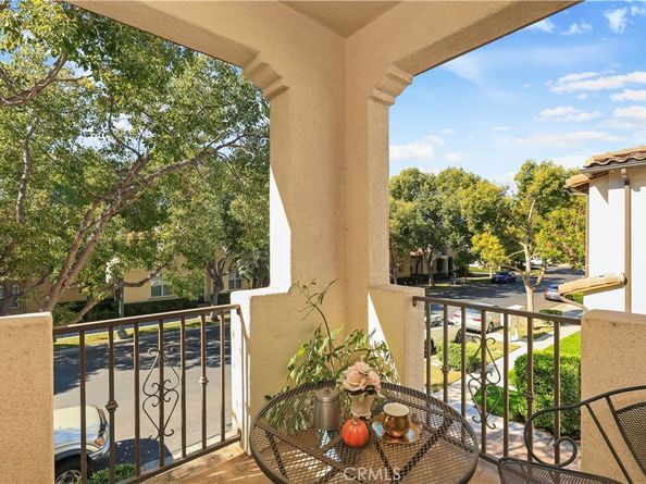 51 Olivehurst, Irvine CA 92602