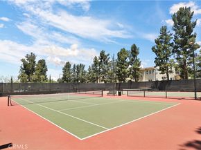 51 Olivehurst, Irvine CA 92602