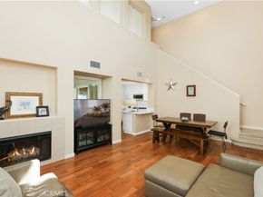 51 Olivehurst, Irvine CA 92602