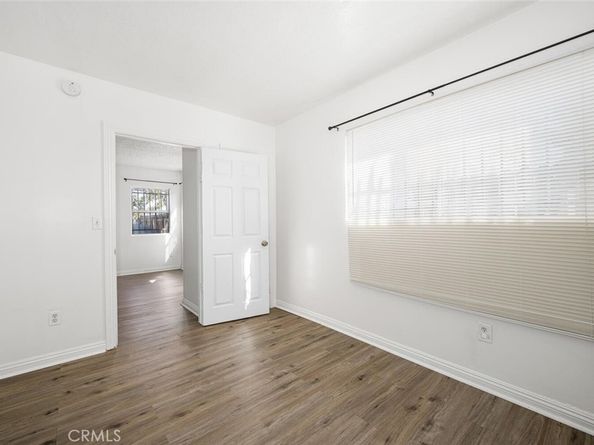 736 W Century, Los Angeles CA 90044