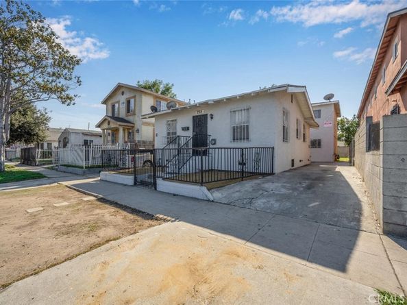 736 W Century, Los Angeles CA 90044