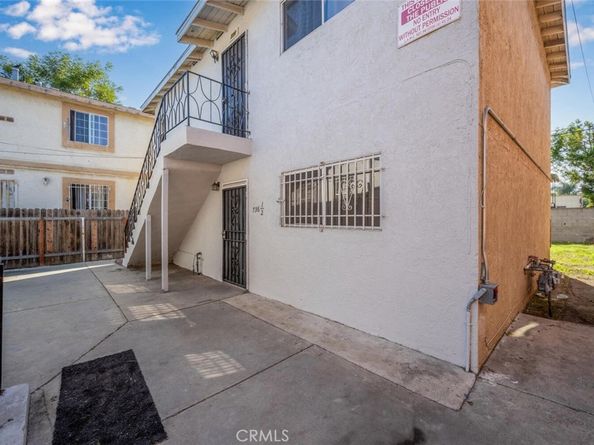 736 W Century, Los Angeles CA 90044