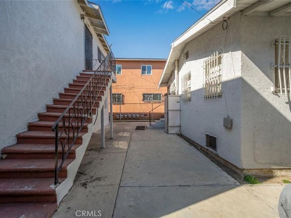 736 W Century, Los Angeles CA 90044
