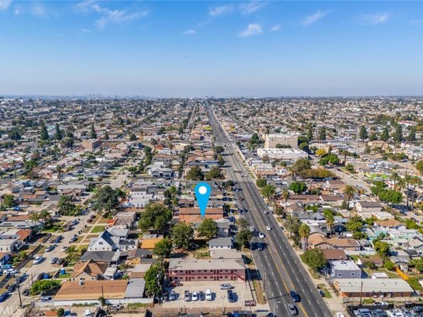 736 W Century, Los Angeles CA 90044