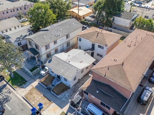 736 W Century, Los Angeles CA 90044