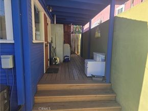 5509 Eaton, Los Angeles CA 90042