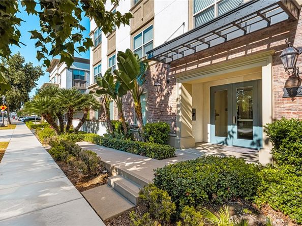 425 S Anaheim Boulevard 3, Anaheim CA 92805