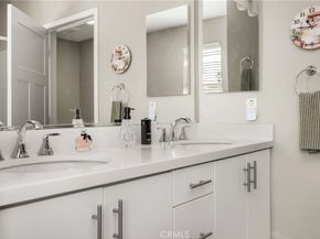 425 S Anaheim Boulevard 3, Anaheim CA 92805