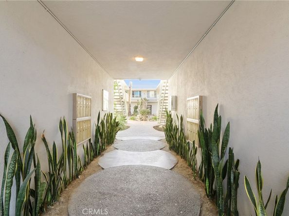 840 Cedar Ave. Unit #20, Long Beach CA 90813