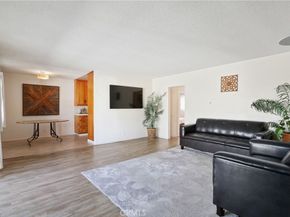 840 Cedar Ave. Unit #20, Long Beach CA 90813