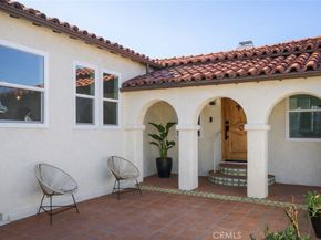 2014 W 84th Street, Los Angeles CA 90047