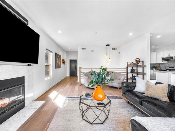 3822 Clayton Avenue, Los Angeles CA 90027