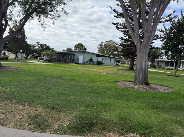 1441 Homewood Rd. M5-96D, Seal Beach CA 90740