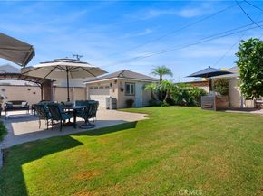 3253 Marwick Ave, Long Beach CA 90808