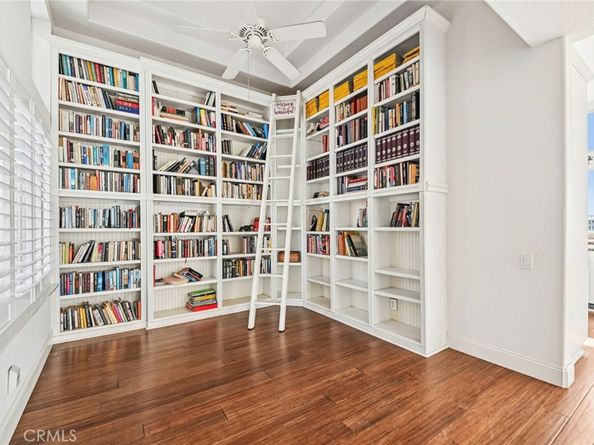 5812 Spinnaker Bay Drive, Long Beach CA 90803