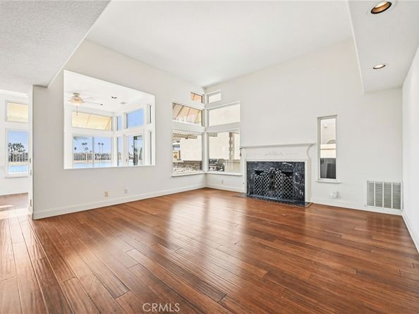 5812 Spinnaker Bay Drive, Long Beach CA 90803