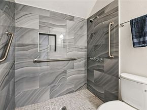 5812 Spinnaker Bay Drive, Long Beach CA 90803