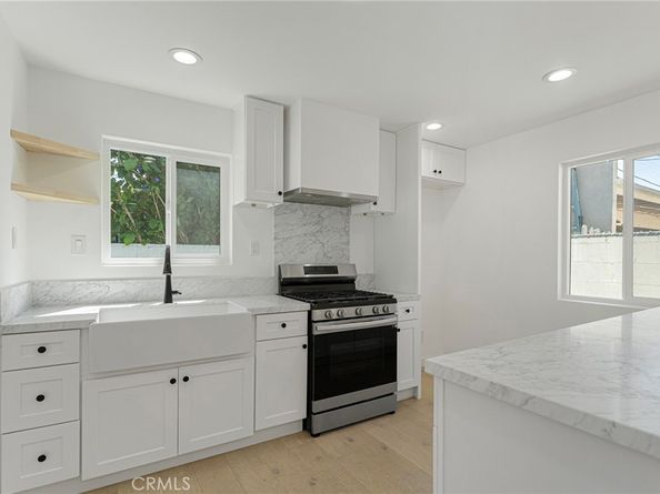 2740 S Sycamore Avenue, Los Angeles CA 90016