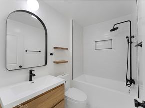 2740 S Sycamore Avenue, Los Angeles CA 90016