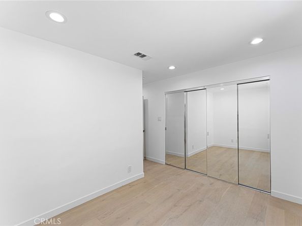 2740 S Sycamore Avenue, Los Angeles CA 90016