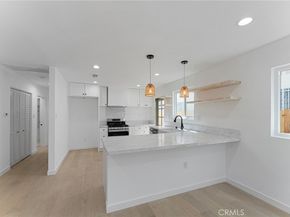 2740 S Sycamore Avenue, Los Angeles CA 90016