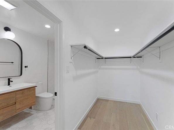 2740 S Sycamore Avenue, Los Angeles CA 90016