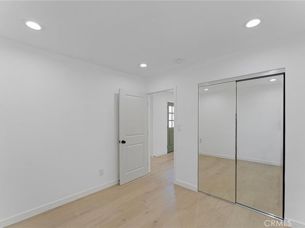 2740 S Sycamore Avenue, Los Angeles CA 90016